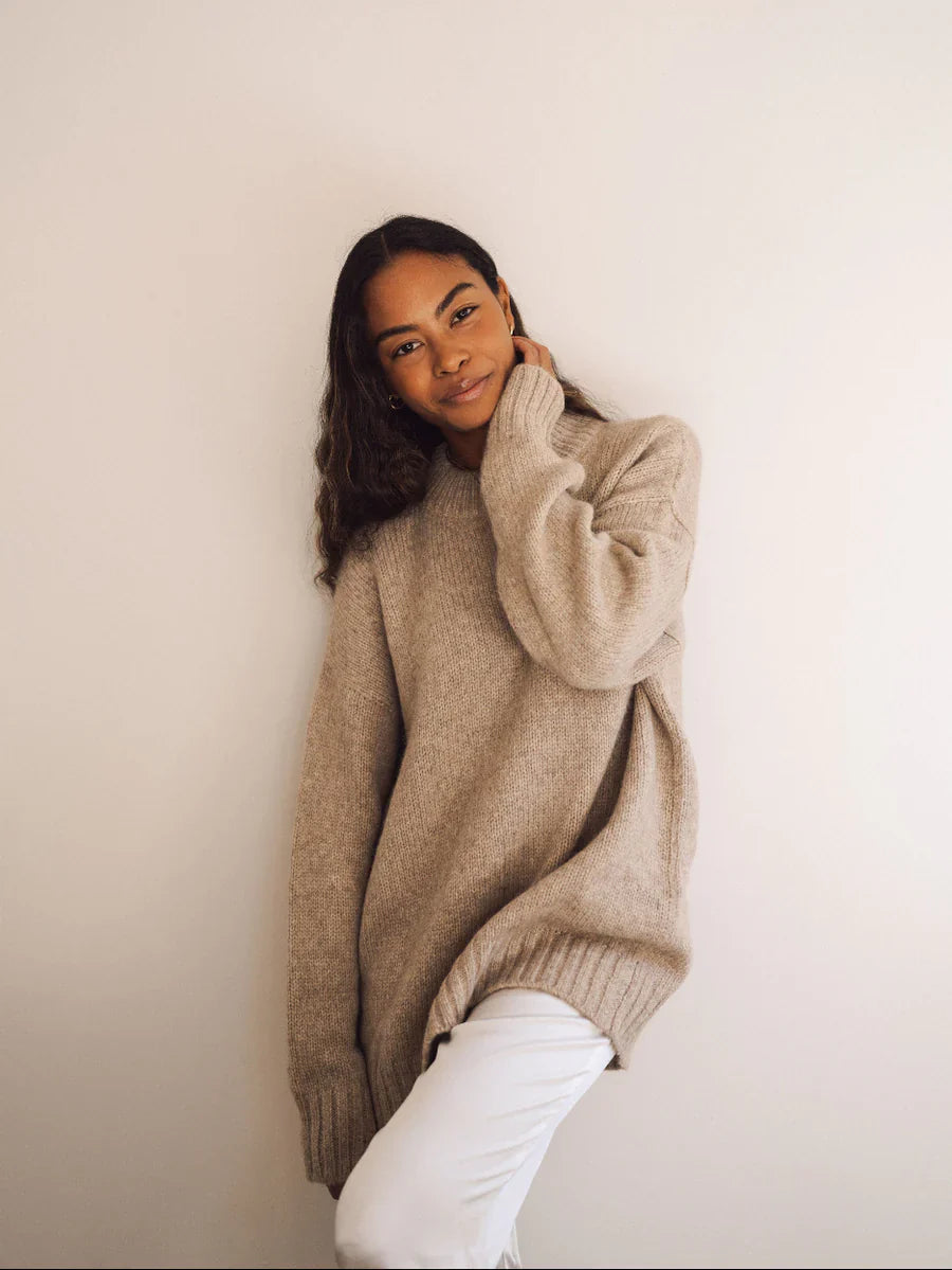 ONE WEDNESDAY Oversized Crewneck
